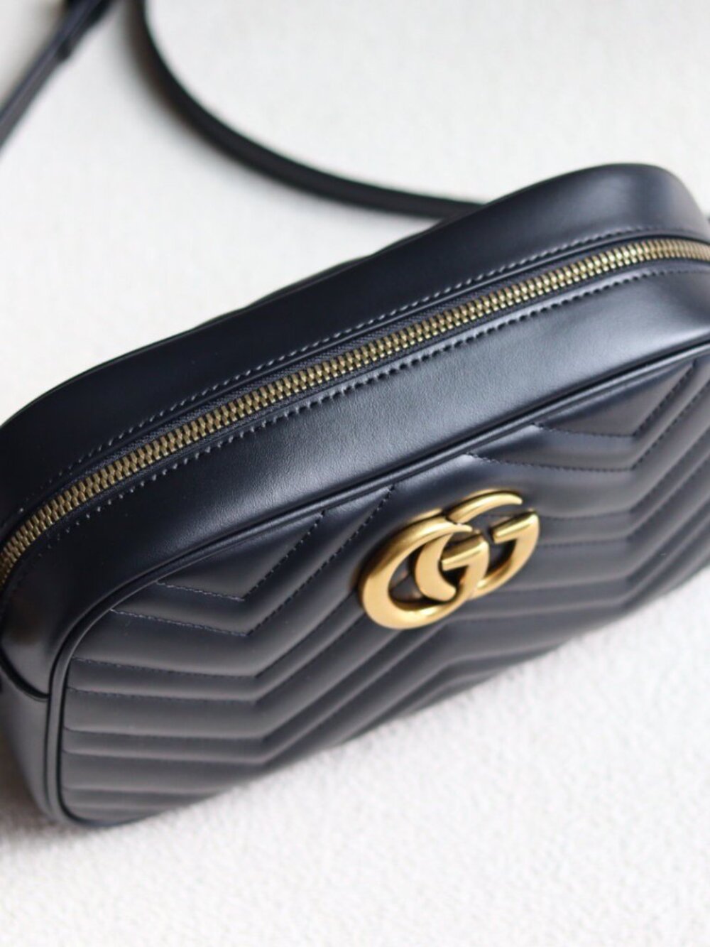 Gucci Bag - Picture 3 of 9